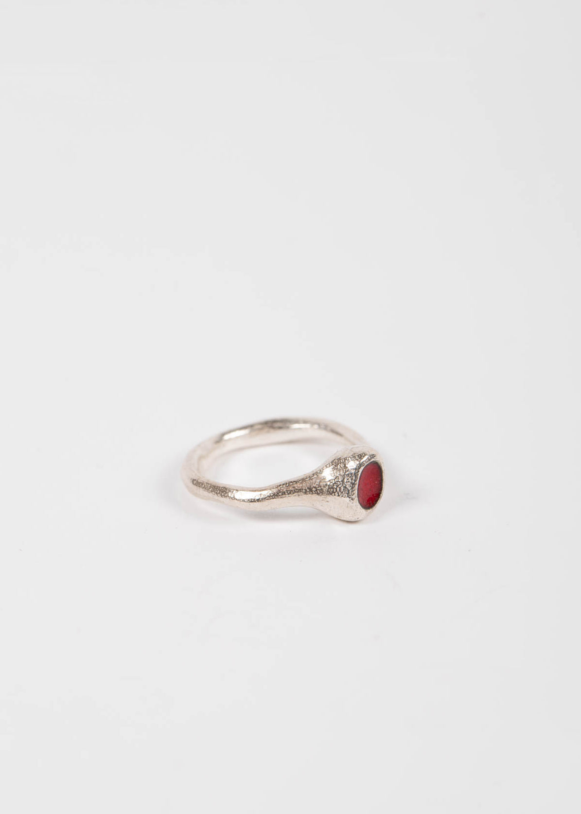 Unbalanced Chilbo Ring Silver Red